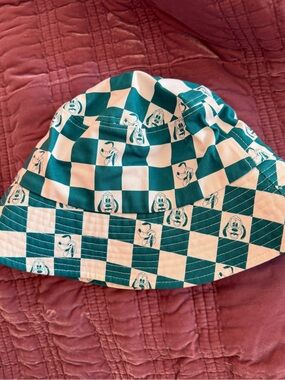 WRK Pluto bucket hat